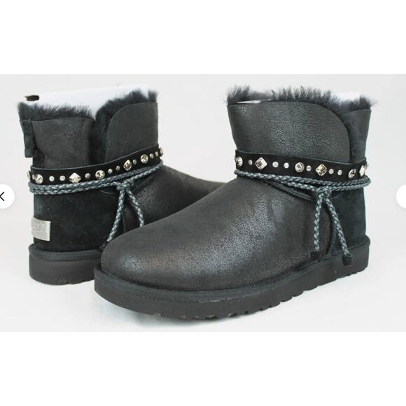 UGG AUSTRALIA RENN BRAIDED STRAP SWAROVSKI CRYSTAL BLACK BLING BOOTS SIZE 6.5 US - Picture 6 of 8